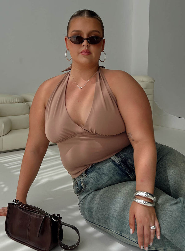 Whimsy Halter Üst Çikolata Eğrisi