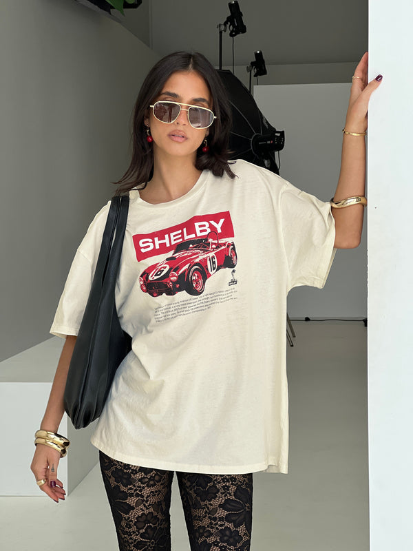 16 Shelby Tişört Beyaz