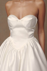 Hollie Yapılı Korse Mini Elbise - Beyaz