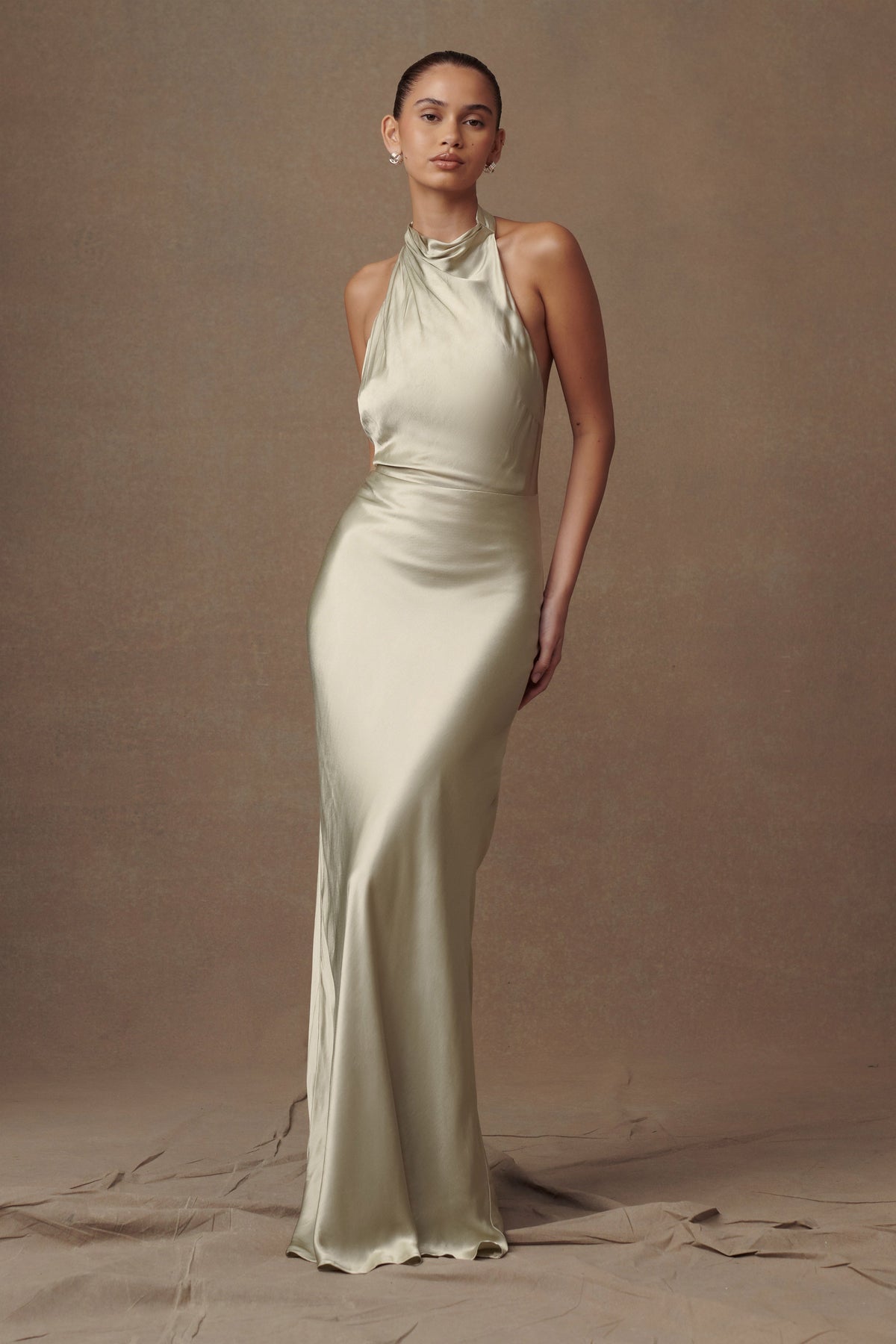 Esther Iridescent Satin Cowl Maxi Elbise - Sage