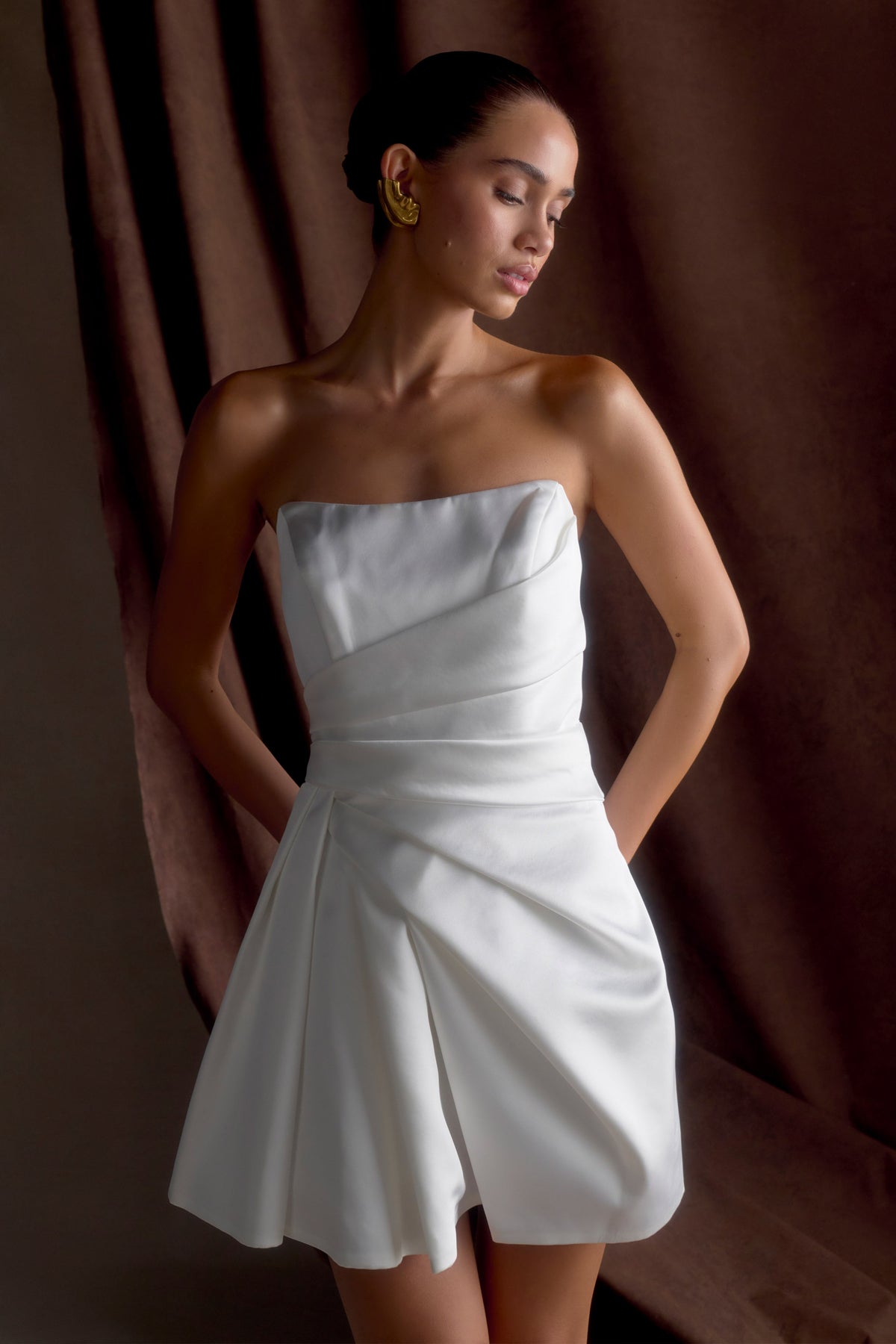 Lora Straplez Saten Mini Elbise - Beyaz