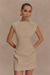 Doris Kolsuz Mini Elbise - Deve Tüyü