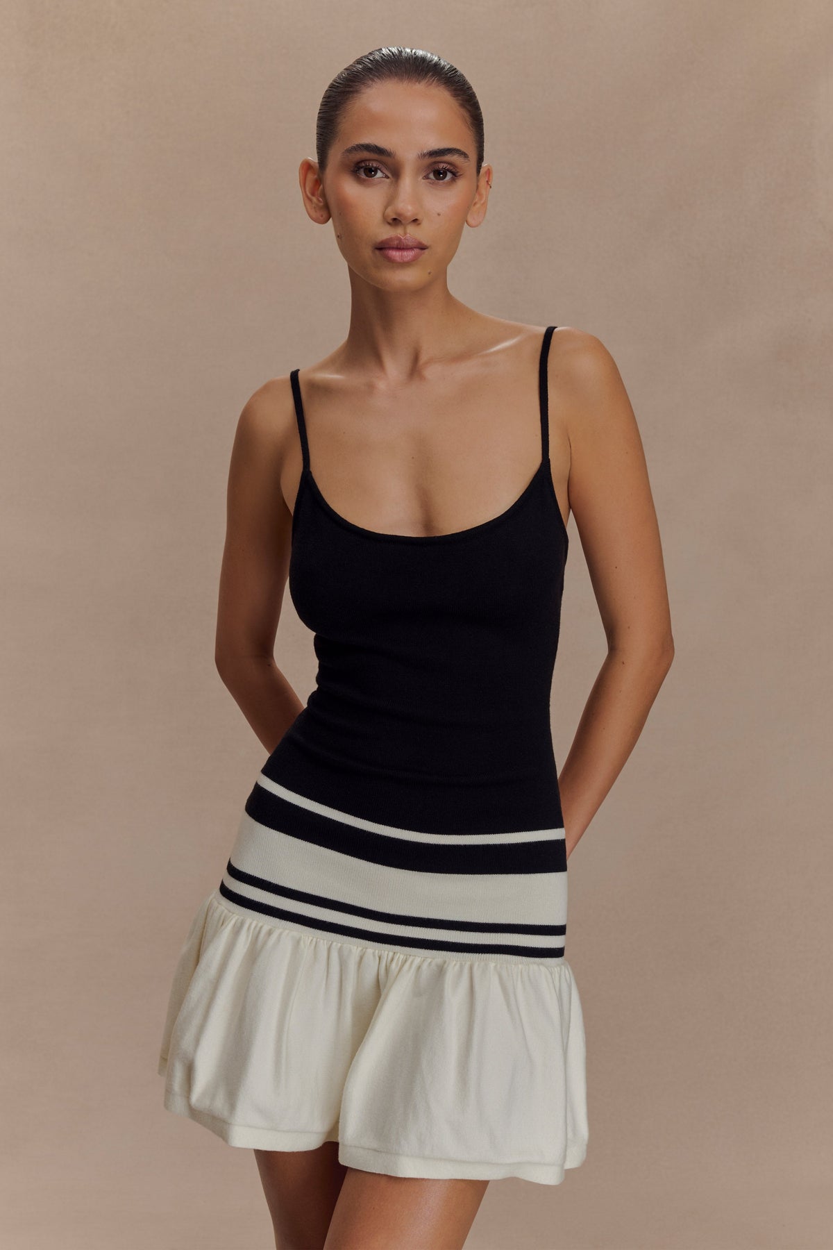 Ellison Kontrast Örgü Mini Elbise - Siyah/Beyaz