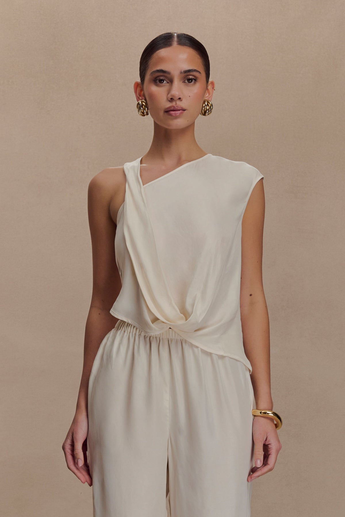 Violeta Asimetrik Üst - Fildişi