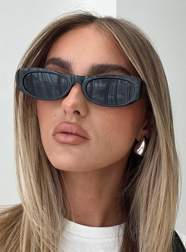 Bad Girl Güneş Gözlüğü Siyah