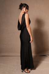 Nadia Sırtı Açık Maksi Saten Elbise - Siyah