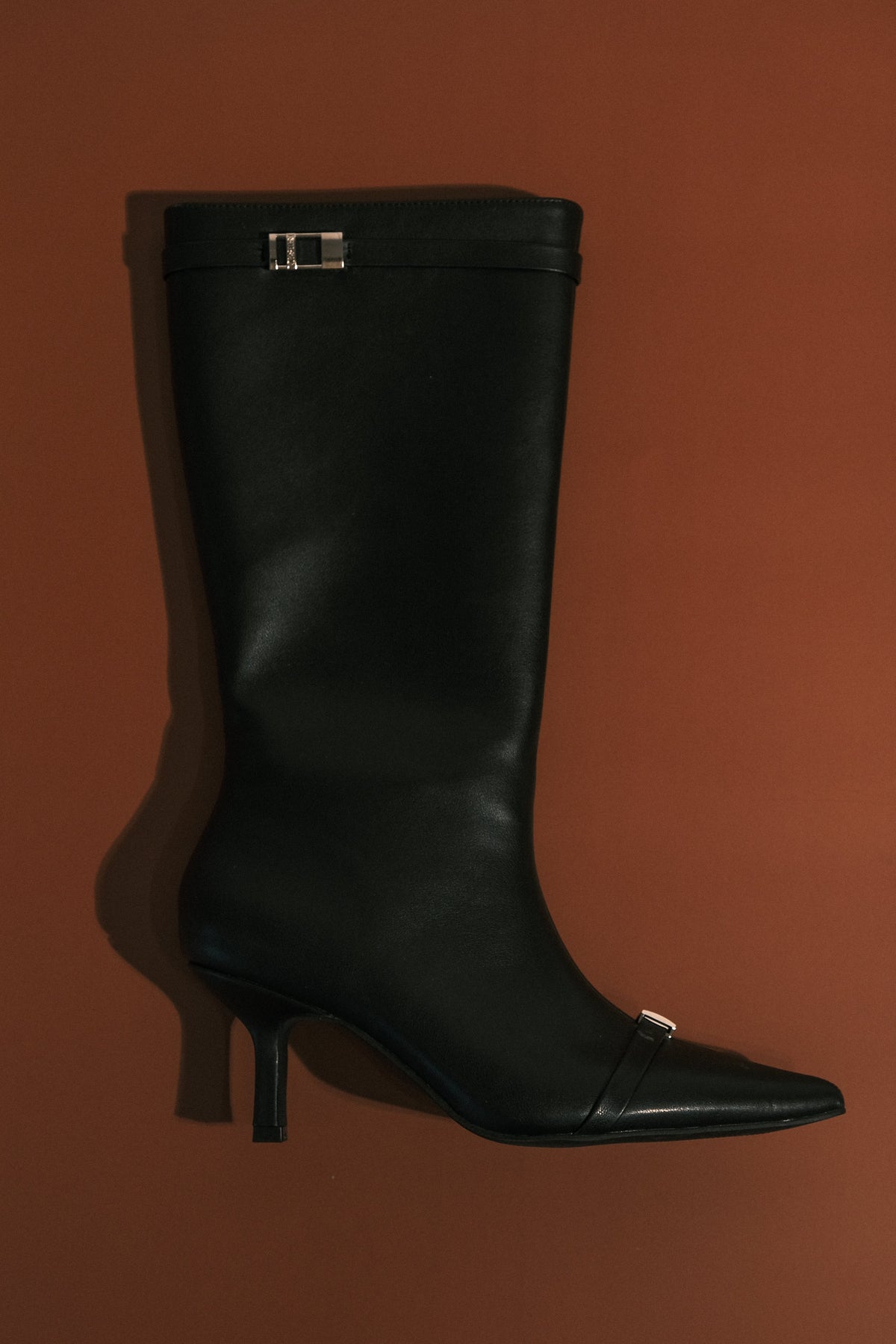 Astra Suni Deri Tokalı Bot - Siyah